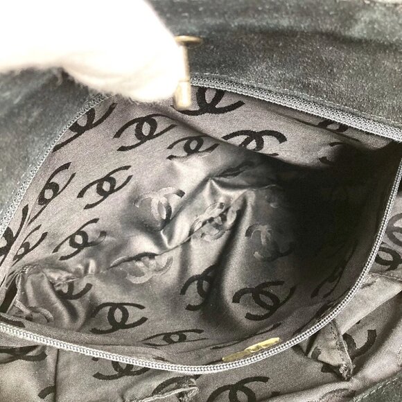 CHANEL Matelasse Quilted CC Mark turnlock Shoulder Bag 2WAY Tote Bag suede Black - Picture 7 of 16